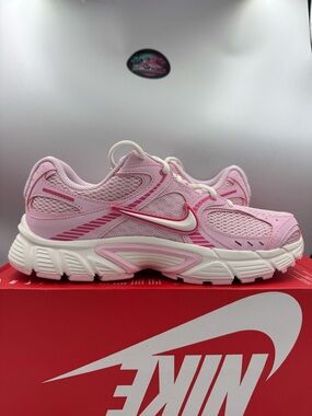 Nike V5 RNR Pink Foam Pinksicle BRAND NEW Size 11 Women